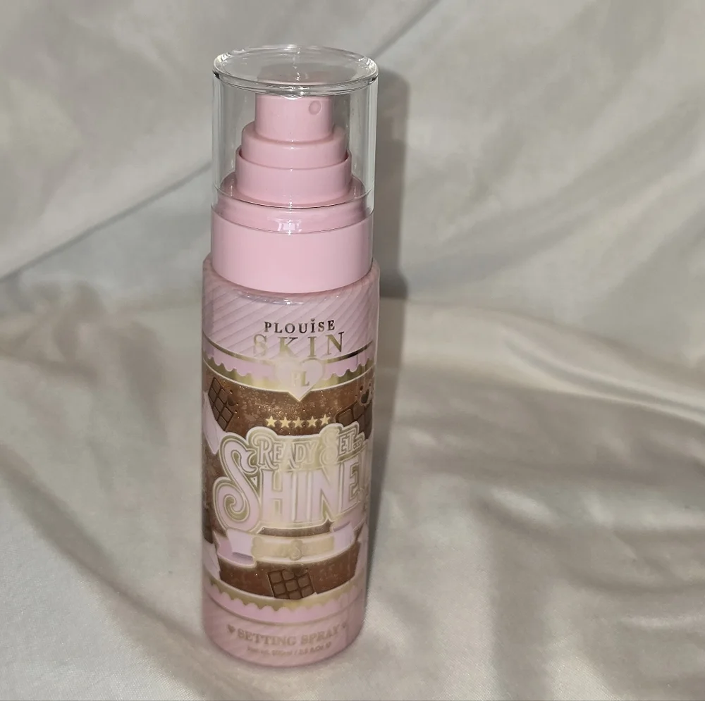 P.Louise Skin Setting Spray New